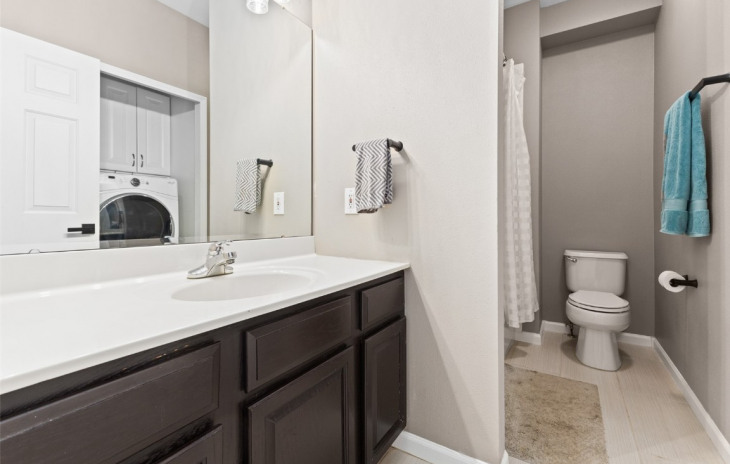 485 Eaglepointe Court Photo
