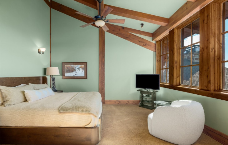 34505 Golden Eagle Drive Photo