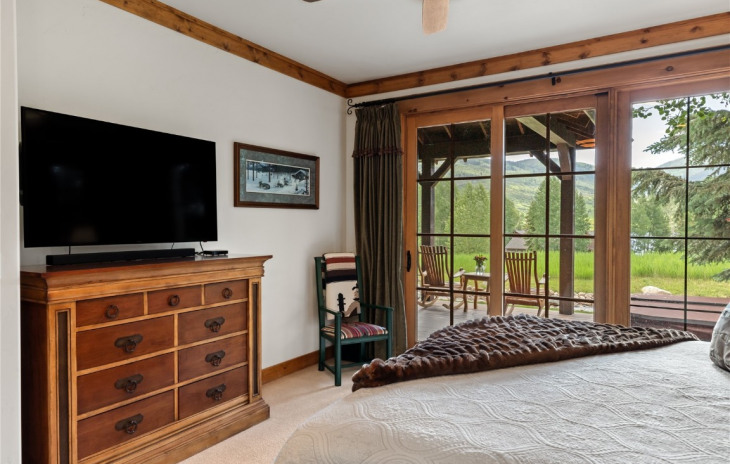 30425 Lakeshore Trail Photo