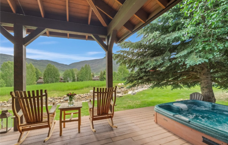 30425 Lakeshore Trail Photo