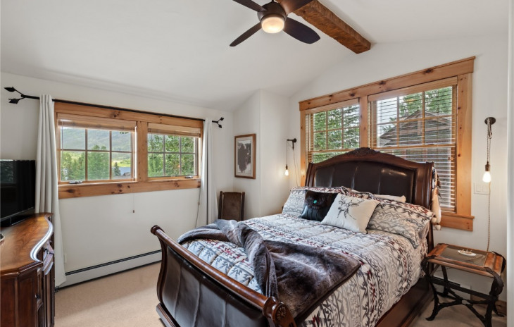 30425 Lakeshore Trail Photo