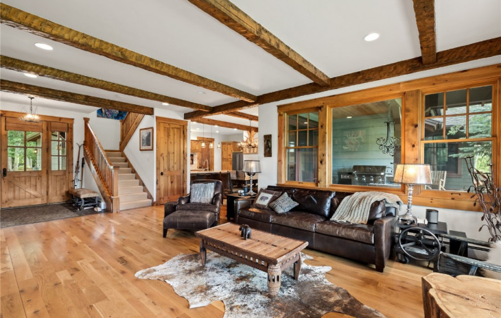 30425 Lakeshore Trail Photo