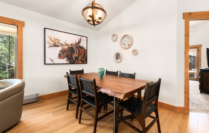 1730 Saddle Creek Court Photo
