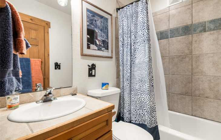 1730 Saddle Creek Court Photo
