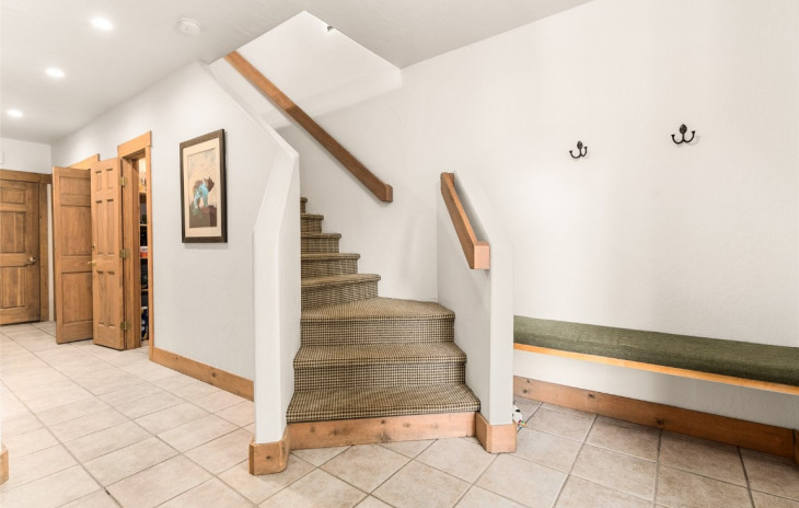 1730 Saddle Creek Court Photo