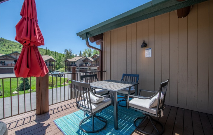 1730 Saddle Creek Court Photo