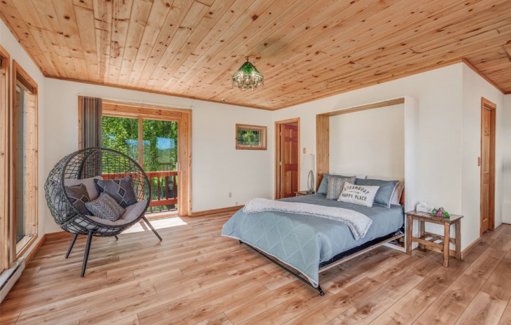 60455 Floyd Creek Road Photo
