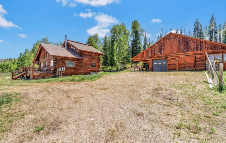 60455 Floyd Creek Road Photo