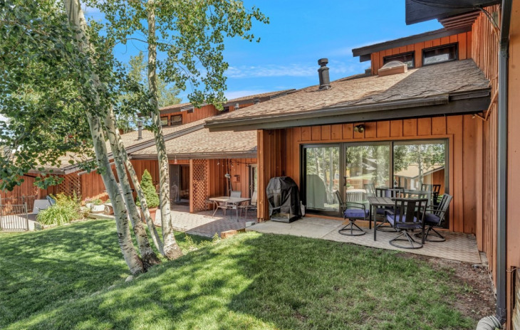 2767 Apres Ski Way Photo