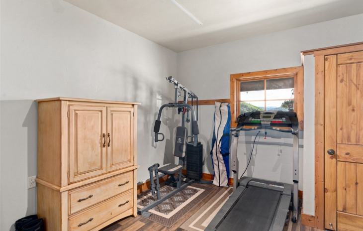 59280 Cripple Creek Court Photo