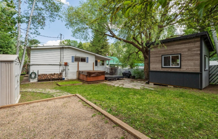 277 River Road Photo
