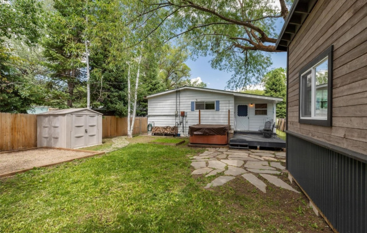 277 River Road Photo