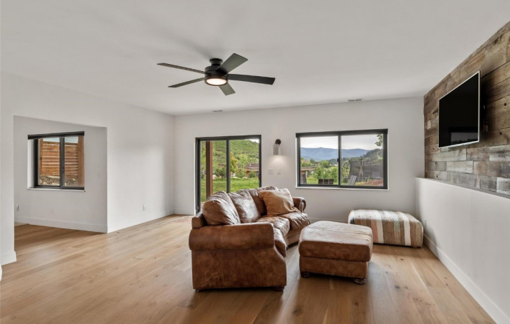 1870 Sunlight Drive Photo