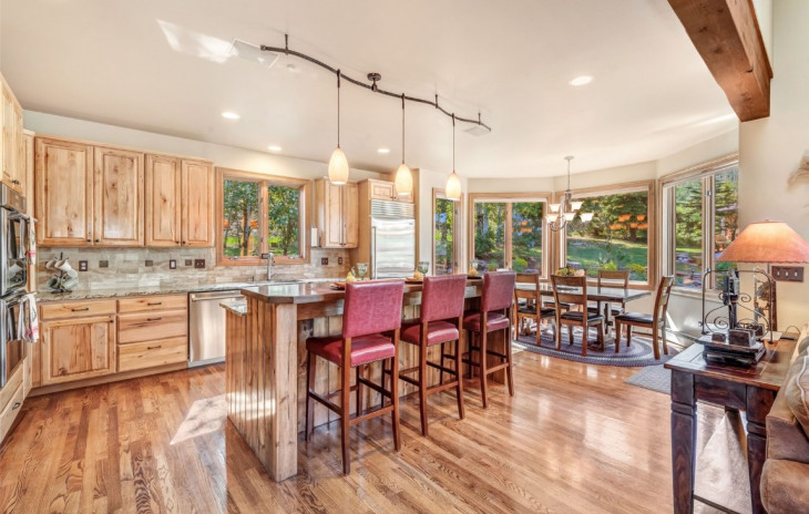 2055 Bear Drive Photo