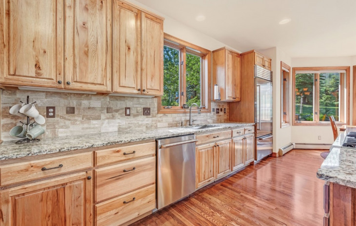 2055 Bear Drive Photo