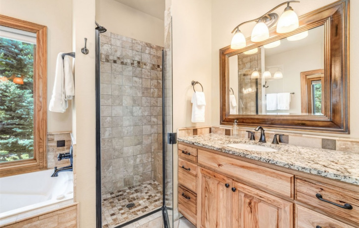 2055 Bear Drive Photo