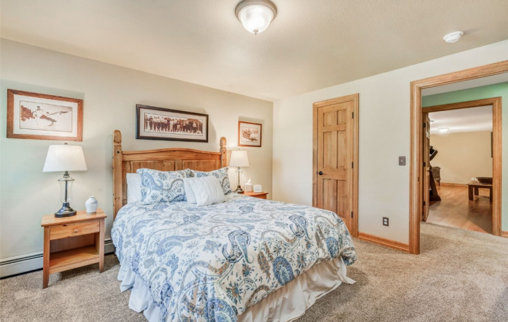 2055 Bear Drive Photo