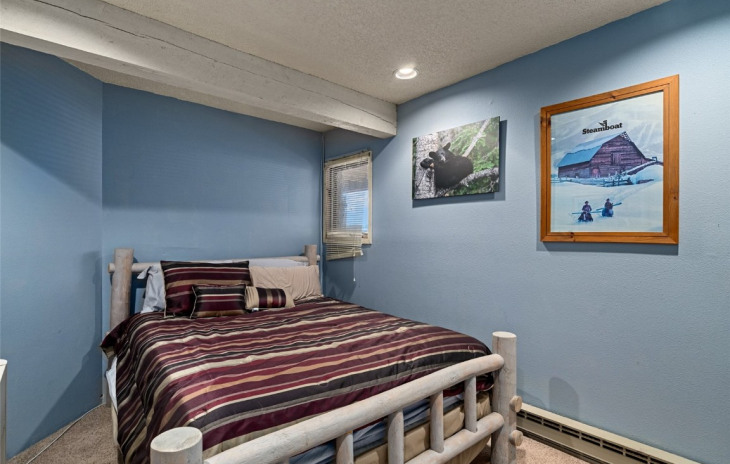 2350 Glacier Ridge Photo