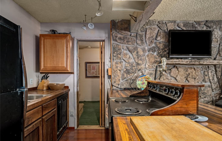 2350 Glacier Ridge Photo