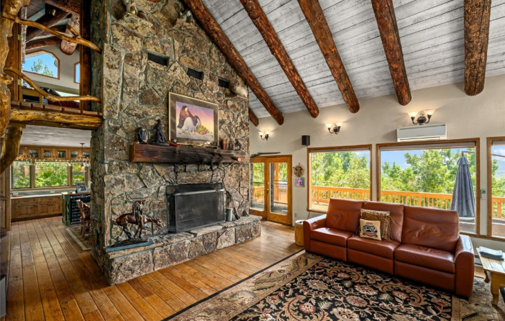 2350 Glacier Ridge Photo