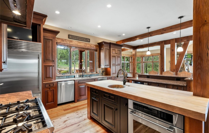577 Forest View Drive Photo