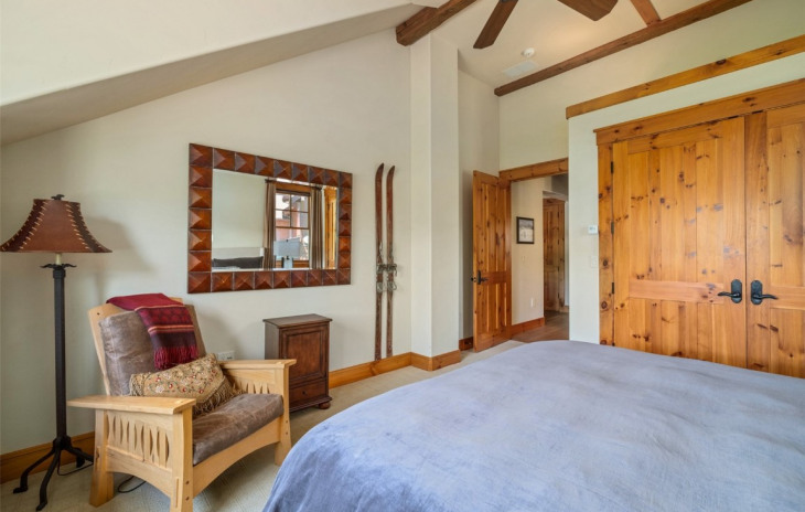 30620 Lakeshore Trail Photo