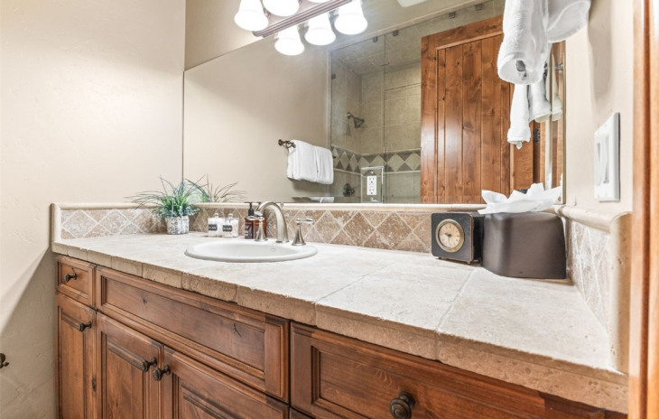 1403 Eagle Glen Drive Photo