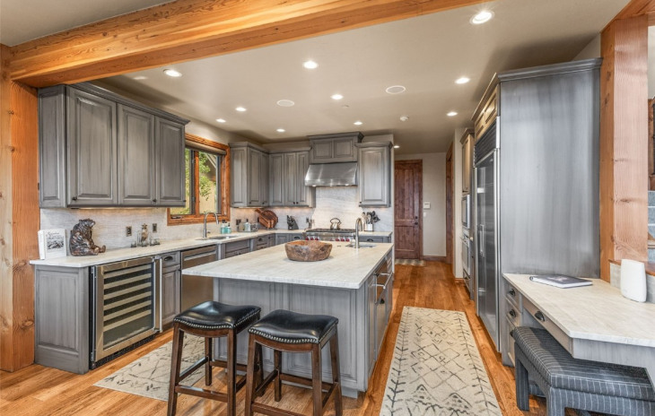 1403 Eagle Glen Drive Photo