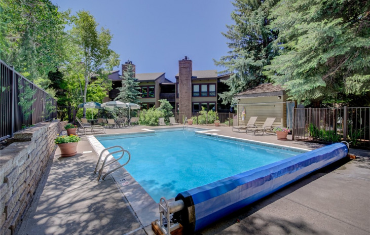 2700 Village Drive Photo