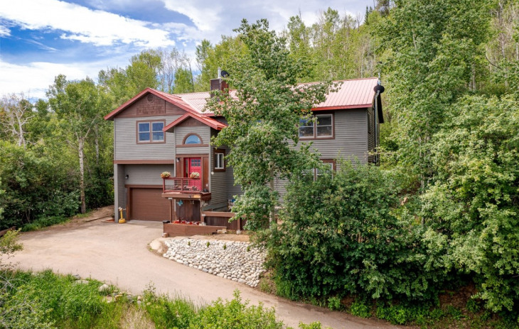 29930 Rock Point Trail Photo