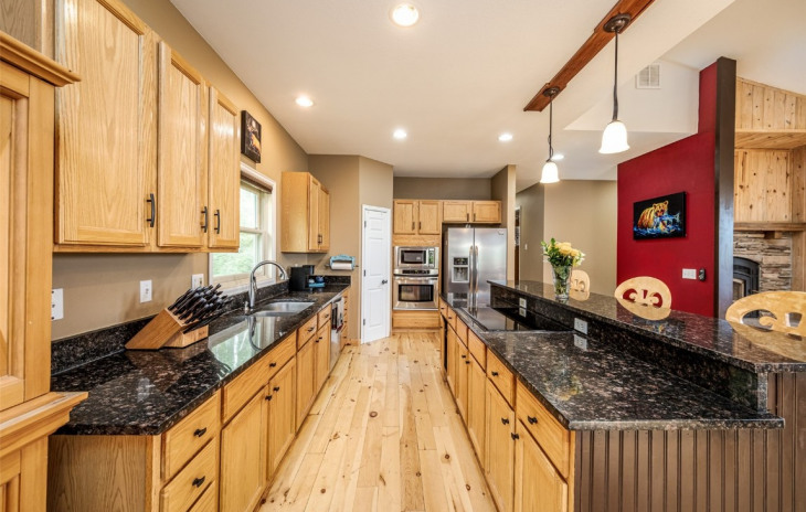 29930 Rock Point Trail Photo