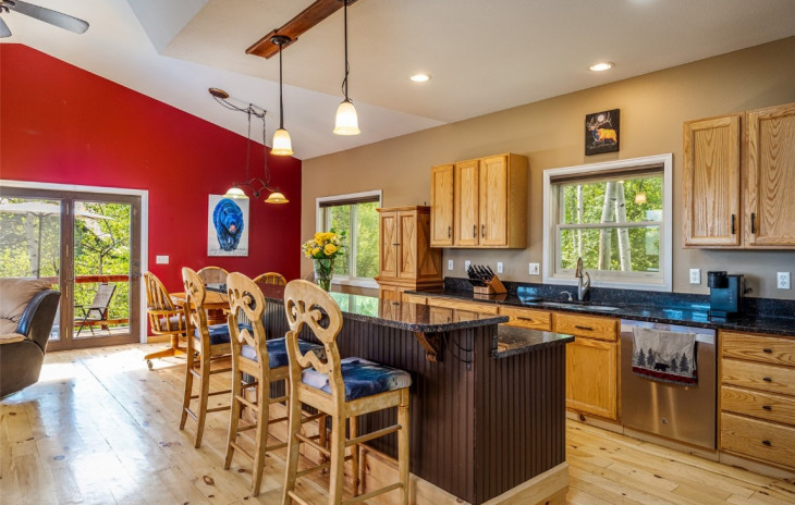 29930 Rock Point Trail Photo