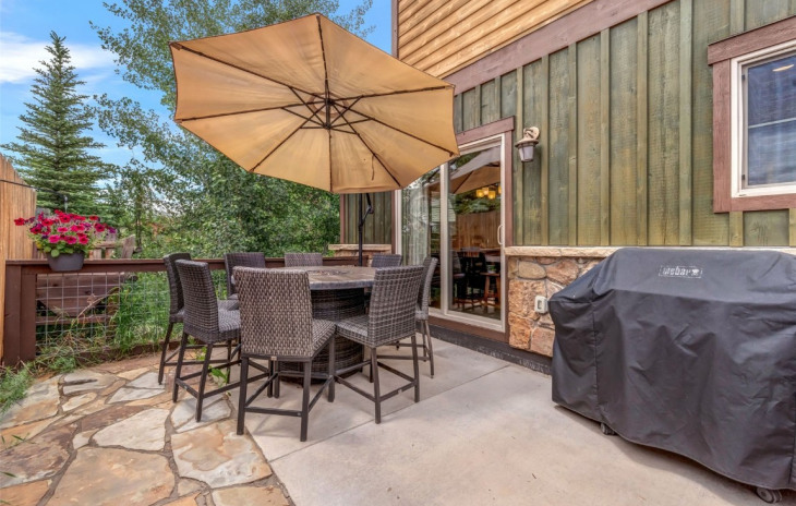 441 Willett Heights Court Photo