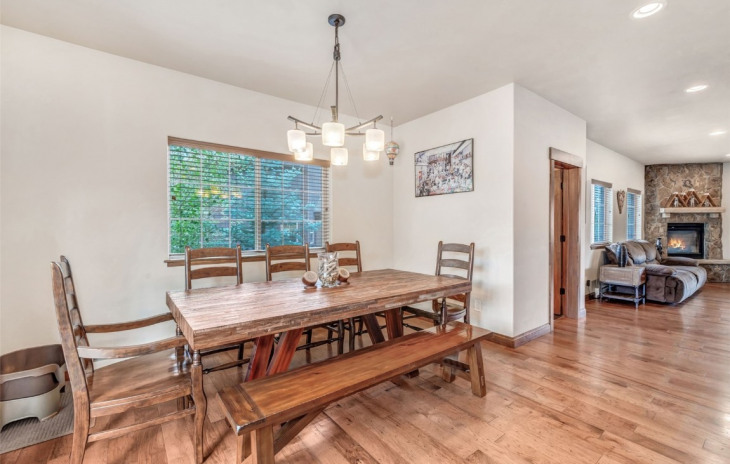 441 Willett Heights Court Photo