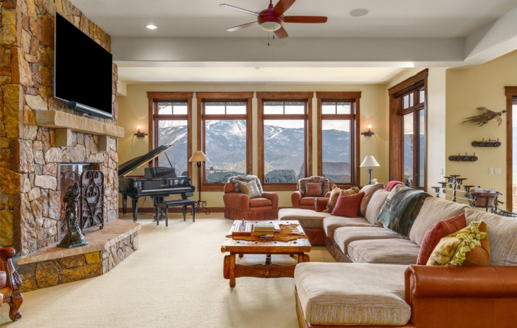 31050 Sweetwater Drive Photo