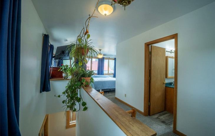207 Lincoln Street Photo