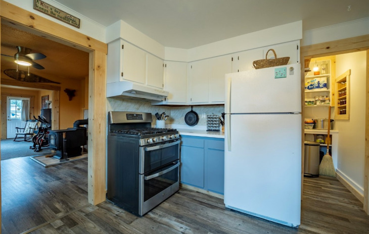 207 Lincoln Street Photo