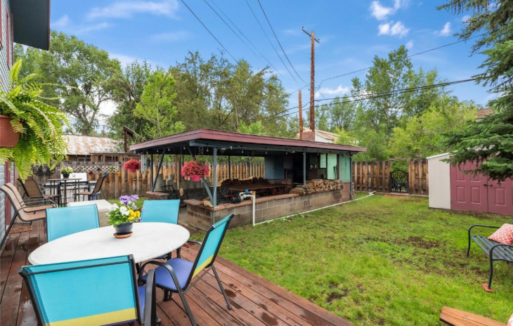 1008 Oak Street Photo