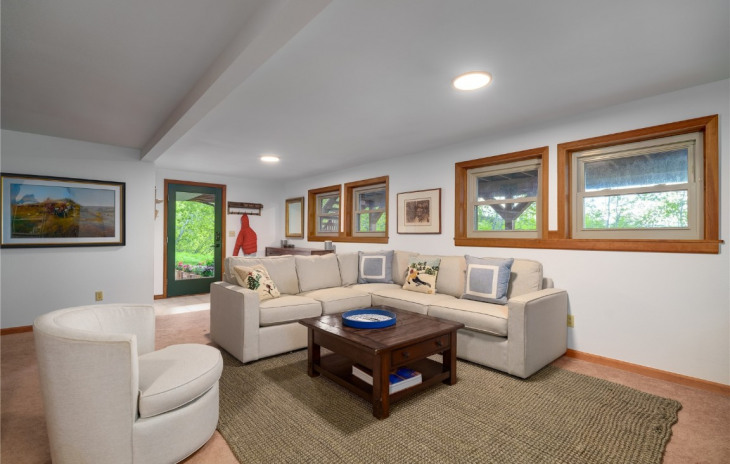 2885 Ski Trail Lane Photo