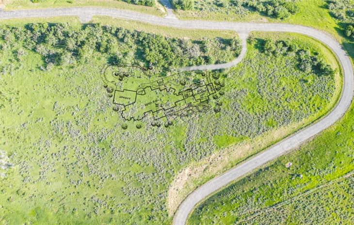 27105 Cowboy Up Road Photo