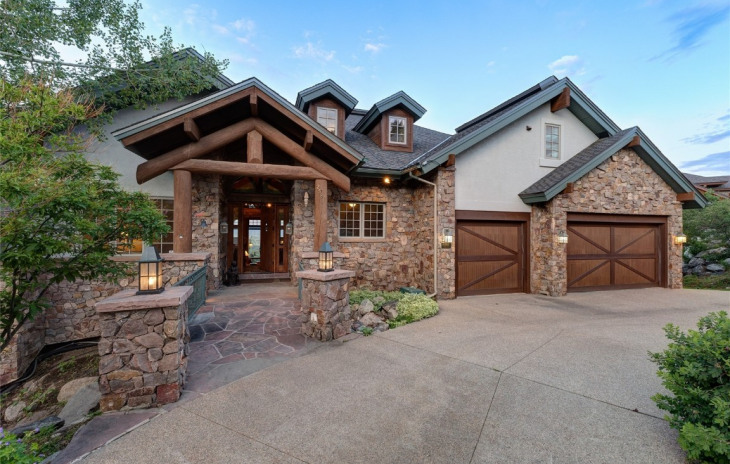 2580 Ridge Road Photo
