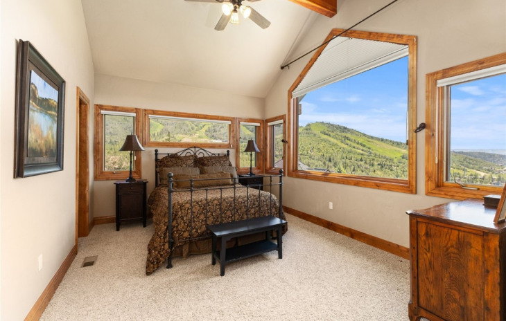 2580 Ridge Road Photo
