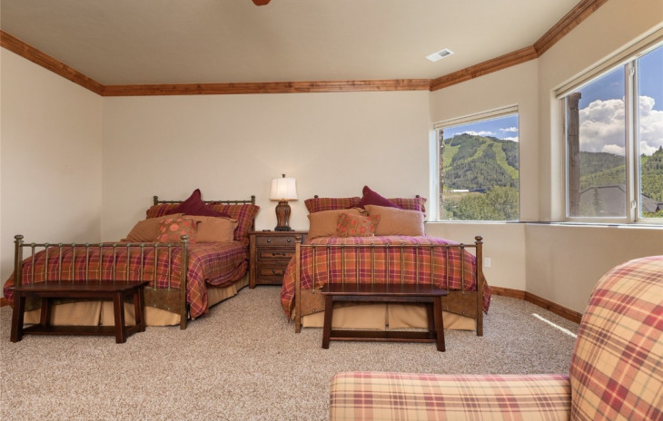 2580 Ridge Road Photo