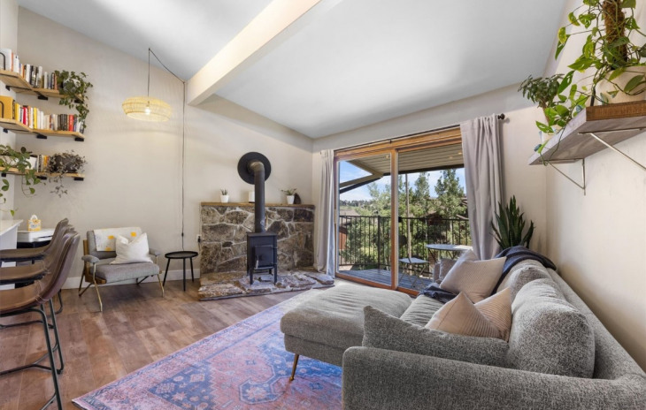 2035 Walton Creek Road Photo