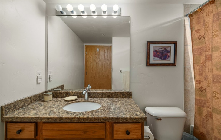 3335 Columbine Drive Photo
