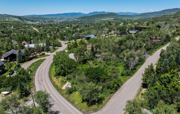 TBD Alpine Drive Photo