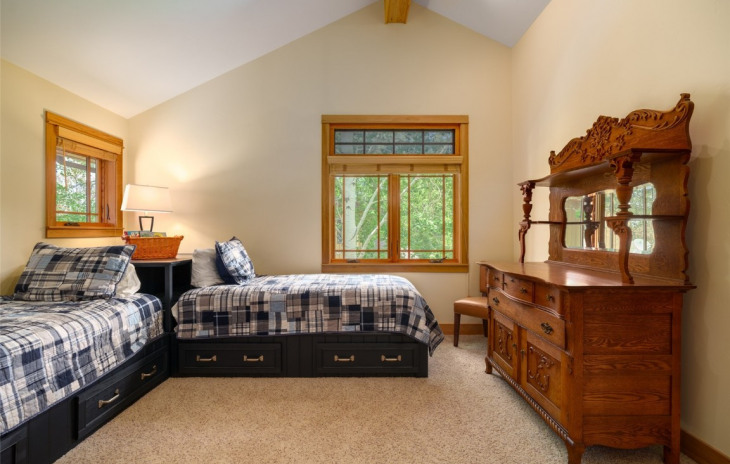 1400 Delta Queen Court Photo