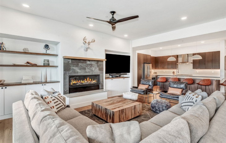 1458 Bangtail Way Photo