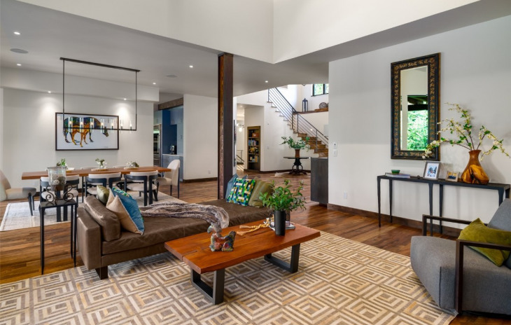855 Fox Lane Photo