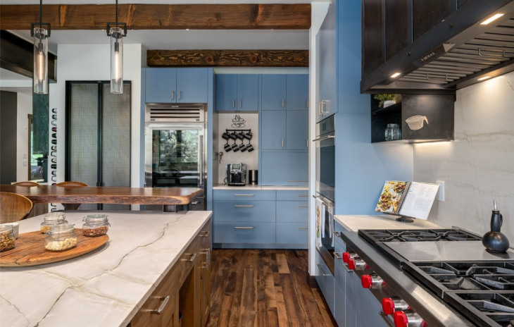 855 Fox Lane Photo